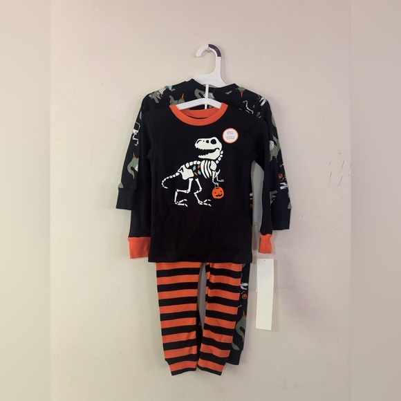 NEW! Carter's Toddler Long Sleeve 4pc Halloween Dino Pajama Set Size 18 Months - Picture 1 of 7